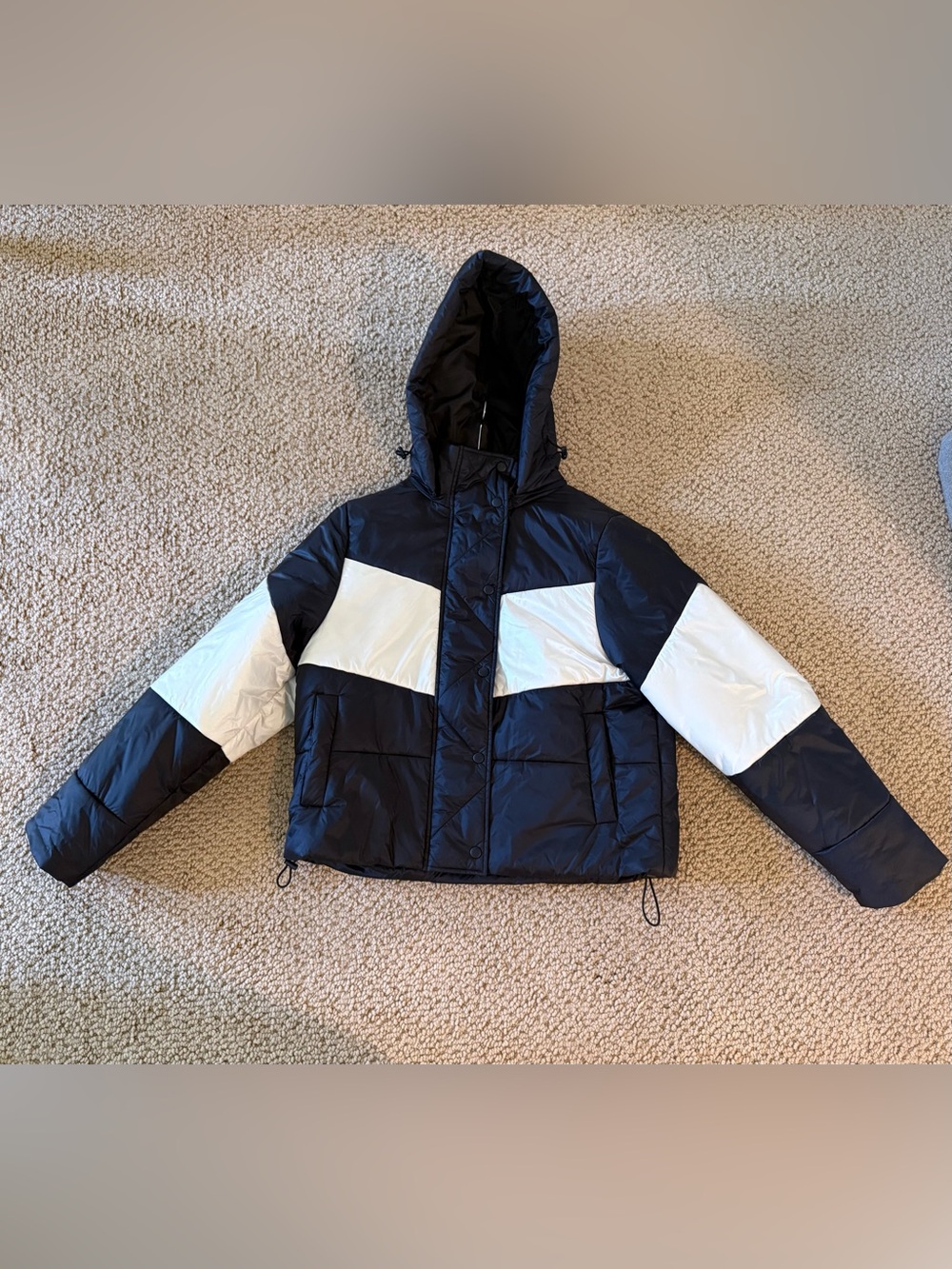 Spiritual gangster Black & White Hooded Puffer Jacket